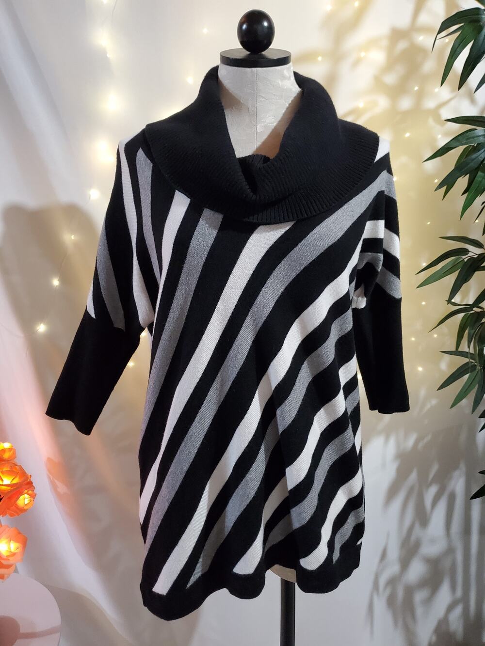 White House Black Market Striped Wool Blend Cowl Neck Sweater Womens Size XS